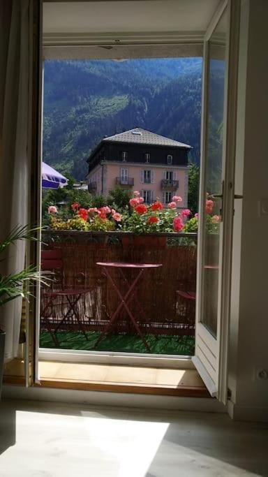 Studio Limbo Chamonix Hyper Centre Vue Imprenable Sur Le Mont-Blanc Bagian luar foto